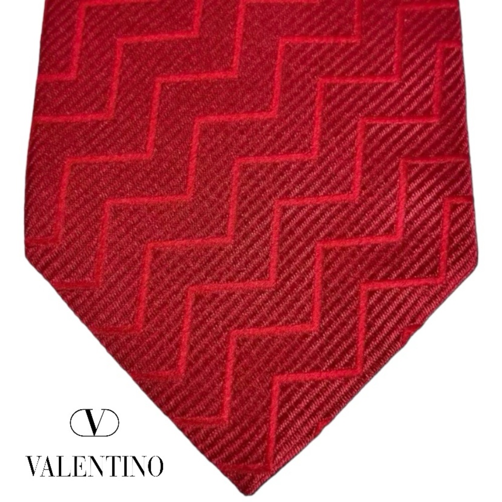Valentino Necktie 59” Red 100% Silk Tie Made in Italy